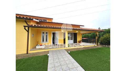 Moradia T3 em Ermidas, São Paio do Mondego, com...