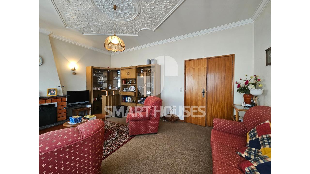 Moradia T4 em Paradela com grande terreno e...