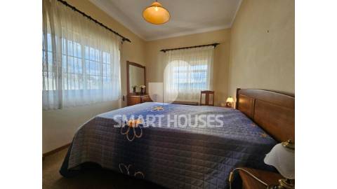 Moradia T4 em Paradela com grande terreno e...