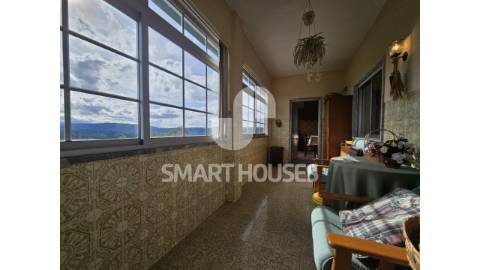 Moradia T4 em Paradela com grande terreno e...