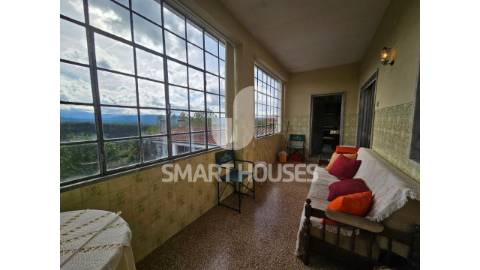 Moradia T4 em Paradela com grande terreno e...