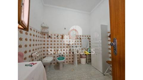 Moradia T4 em Paradela com grande terreno e...