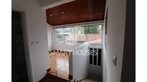 Moradia T2+2 em Vale de Nogueira, Arganil, com...