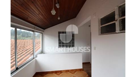 Moradia T2+2 em Vale de Nogueira, Arganil, com...