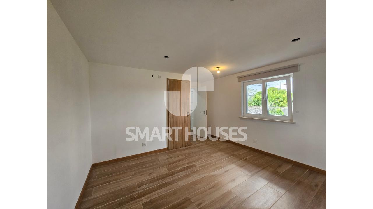 Moradia T3 em Lombada (S. Miguel de Poiares) com...