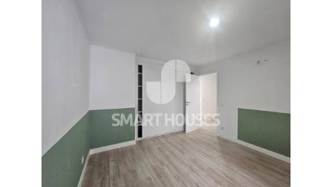 Moradia T3 em Lombada (S. Miguel de Poiares) com...