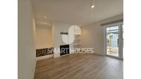 Moradia T3 em Lombada (S. Miguel de Poiares) com...