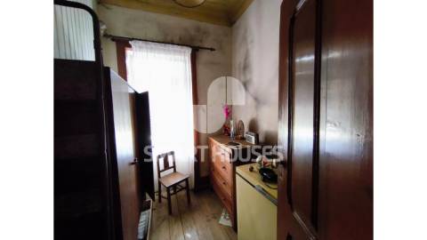 Moradia T4+1 com terreno no coração de São João...