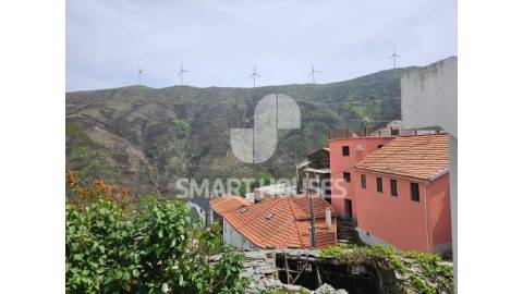 Moradia T3 em Mourísia (Arganil) em plena Serra...