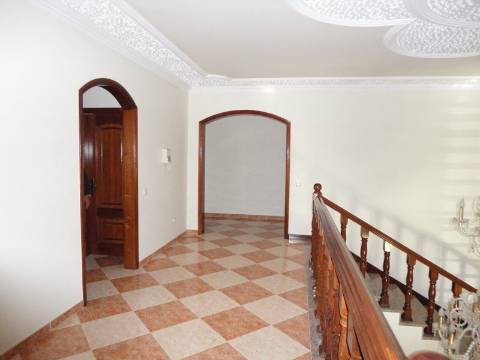 Moradia M4 com piscina