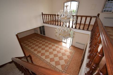 Moradia M4 com piscina