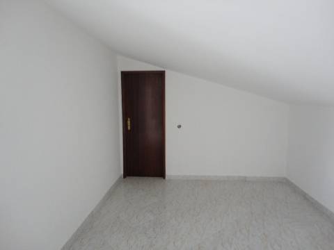 Moradia M4 com piscina