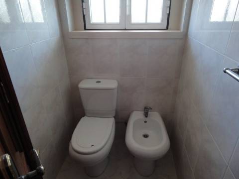 Moradia M4 com piscina