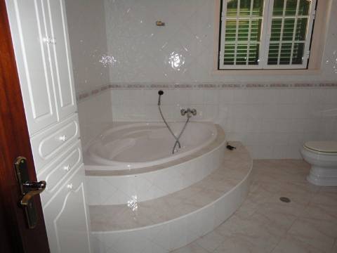 Moradia M4 com piscina