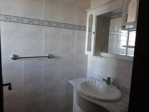 Moradia M4 com piscina