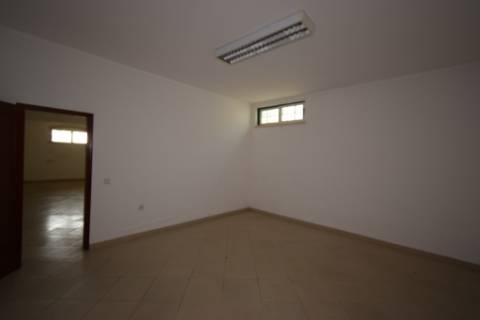 Moradia M4 com piscina