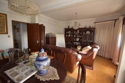 Apartamento T2 com possibilidade de converter em T3 Vila Nova da Barquinha