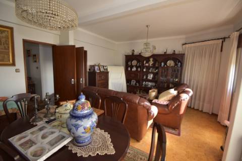 Apartamento T2 com possibilidade de converter em T3 Vila Nova da Barquinha