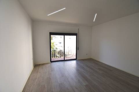 Andar de moradia M3 + 1 com agradável espaço exterior em Torres Novas