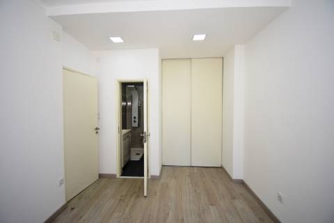 Andar de moradia M3 + 1 com agradável espaço exterior em Torres Novas