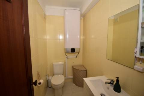 Apartamento T3 com sótão e garagem