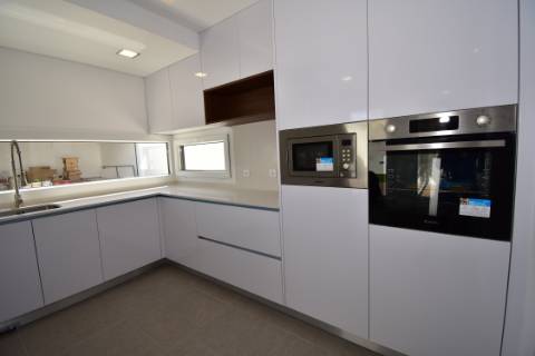 Moradia M5, isolada, com Piscina
