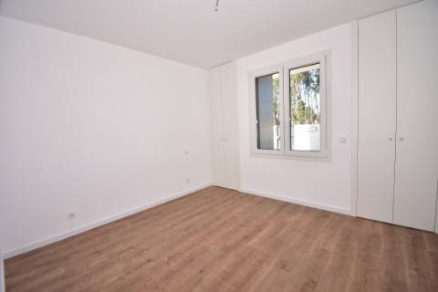 Moradia M5, isolada, com Piscina
