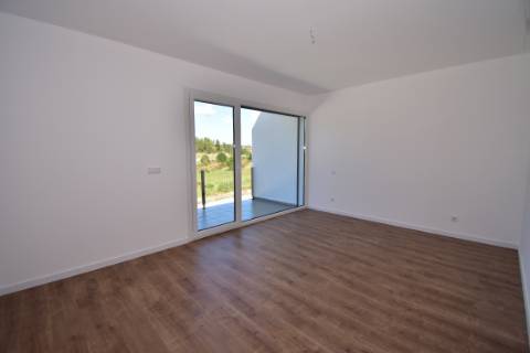 Moradia M5, isolada, com Piscina
