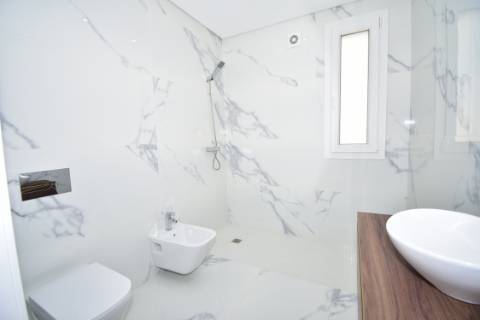 Moradia M5, isolada, com Piscina
