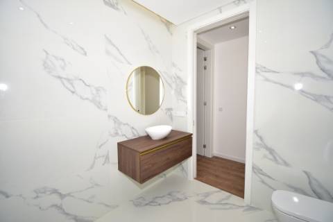 Moradia M5, isolada, com Piscina
