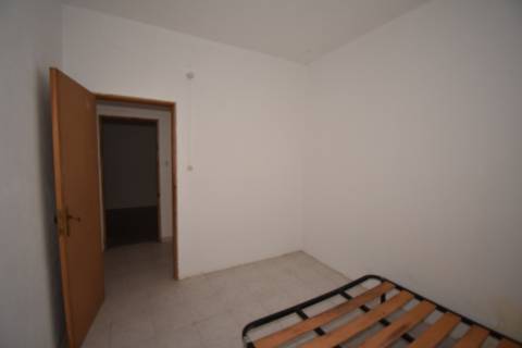 Moradia T5 com boxes para cavalos