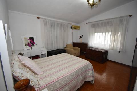 Apartamento T2, 2º andar a 5 minutos da estação de comboios no Entroncamento