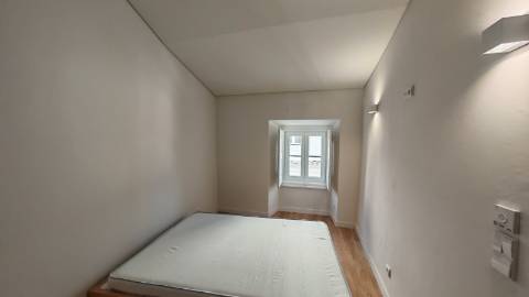 Moradia Típica no Coração da Vila de Constância