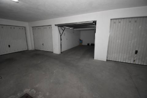 Apartamento T1 Dúplex, com garagem e terraço, inserido em prédio com elevador no Centro do Entroncamento