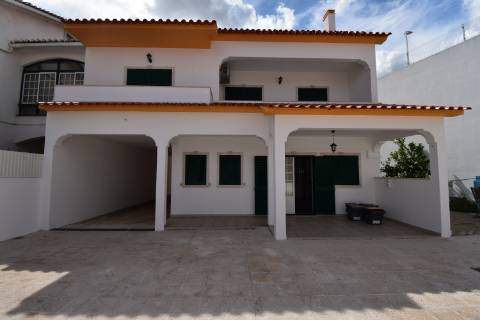 Moradia Geminada M4