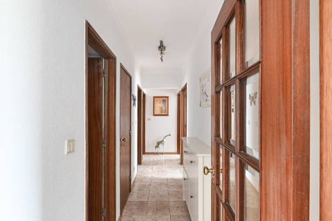 APARTAMENTO T3 NA ZONA RESIDENCIAL DA PRELADA