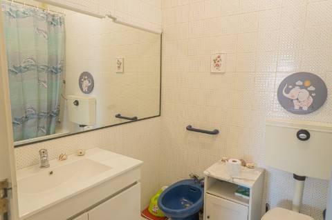 Apartamento T3 com Terraço em Águas Santas