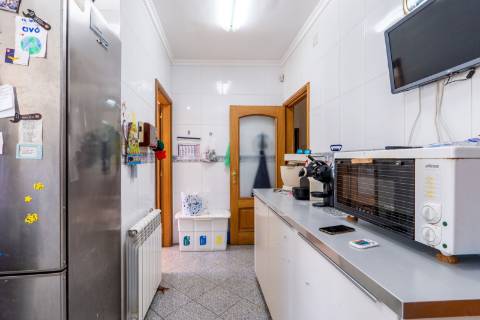 Moradia T4 em Custóias