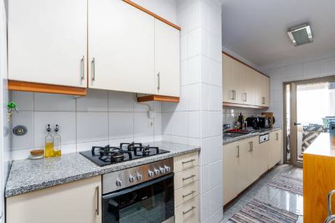 APARTAMENTO T1 DUPLEX PARANHOS