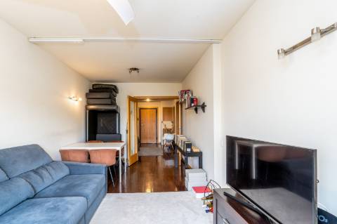 APARTAMENTO T1 DUPLEX PARANHOS