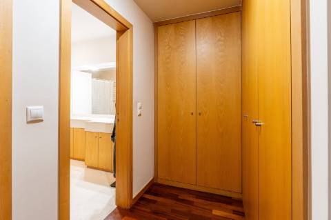 APARTAMENTO T1 DUPLEX PARANHOS