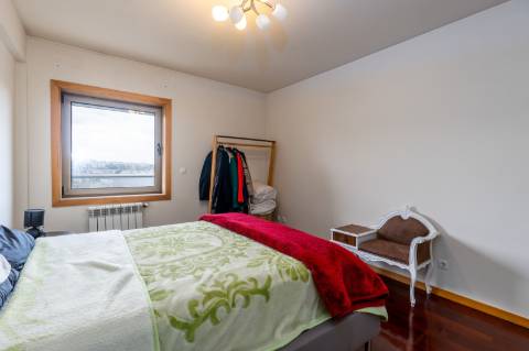 APARTAMENTO T1 DUPLEX PARANHOS