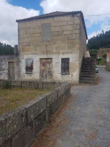 Pequena Aldeia em Penha Longa