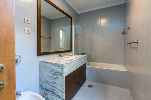 Apartamento T2 nos Pinhais da Foz - Quinta de Miramar