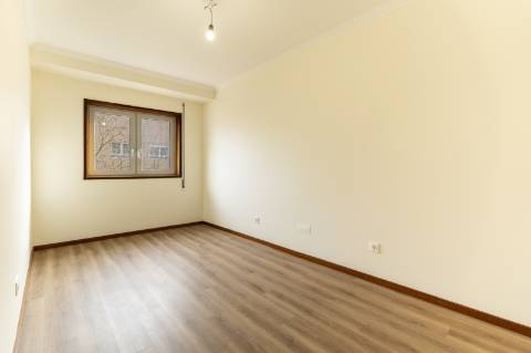 Apartamento T2+1 - Renovado no Centro de Matosinhos