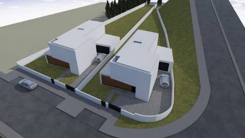 Moradia T4 Isolada junto á Escola C+S de São Bernardo!