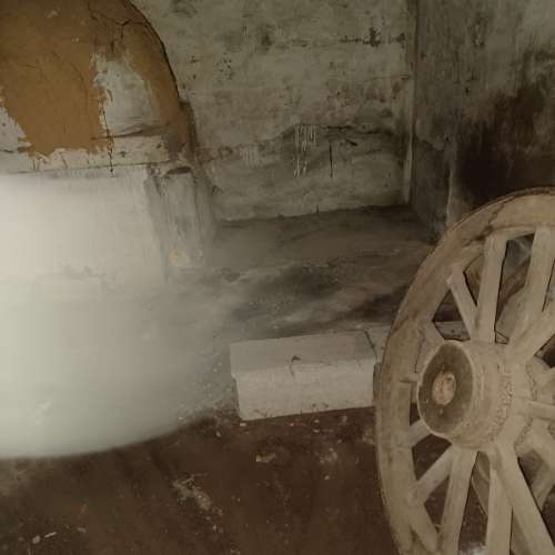 Moradia T2 para Remodelar em Bustos/Oliveira do Bairro