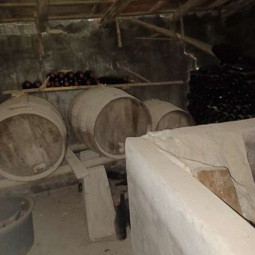 Moradia T2 para Remodelar em Bustos/Oliveira do Bairro