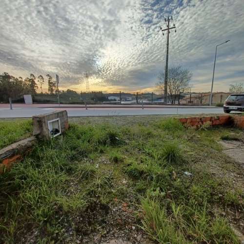 Moradia T2 para Remodelar em Bustos/Oliveira do Bairro