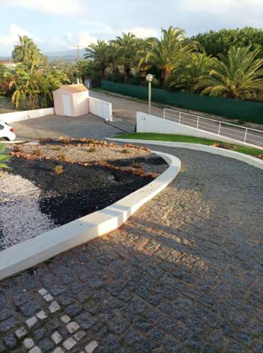 Fantástica Moradia com Piscina em Lagos